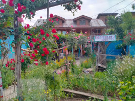 John friends guest house Image