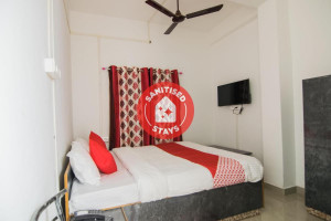 OYO Flagship 23284 Jp Homes Image