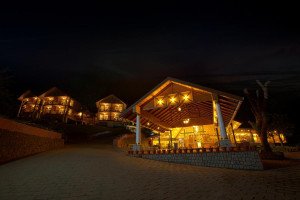 Au Revoir Wellness Resort, Malampuzha Image