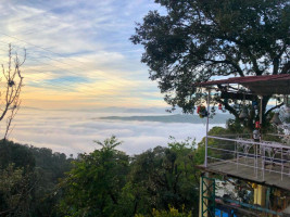 Oak Grove Inn (Lansdowne) Image