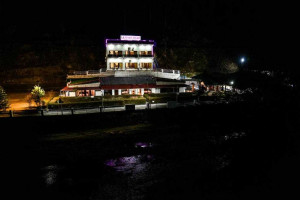 SB Mount Resort Image