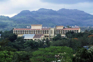 Fariyas Resort Lonavala Image