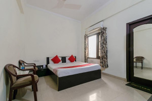 OYO 10753 Hotel Triund Regency Image