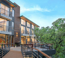 The Rosefinch Sarovar Portico Image