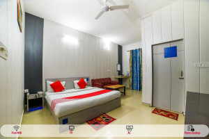 OYO Flagship 5175 Hotel Rama Blue Point Image