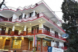 Hotel Akash Image