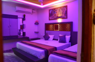 HOTEL PANCHAVARNAA Image