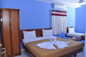 Hotel Amman Residency Image