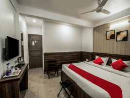 Hotel Indiana Image