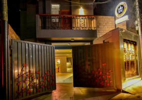 BANALARI PINE INN Image