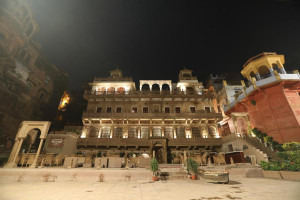 Guleria Kothi at Ganges Image