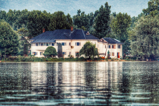 J&K TOURISM DEPARTMENTLINES UP FESTIVALS TO ATTRACT TOURISTS