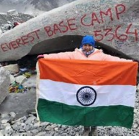 A 10-year-old Mumbai girl reaches the base camp of Mount Everest