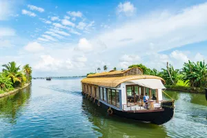 Kerala Trip with Varkala - 5N/6D (30% Off) | BOOK NOW!!
