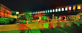 LIGHT & SOUND SHOW IN CELLULAR JAIL