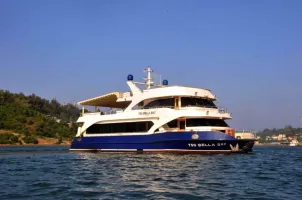 BELLA BAY DINNER CRUISE: Your magical night on the Sea