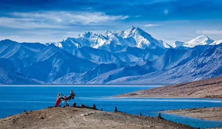 Explore Leh-Ladakh in 6 Days: Best 5N/6D Group Tour Package