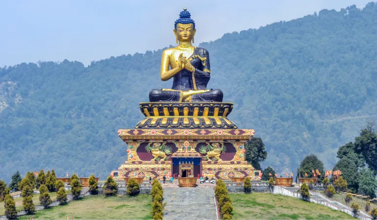 Romantic Sikkim & Darjeeling Escape: 6 Days of Love in the Hills