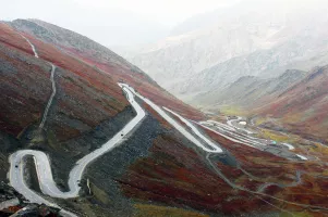 Kunzum Pass