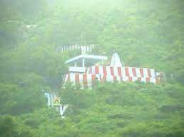 Anubhavi Subramaniar Temple