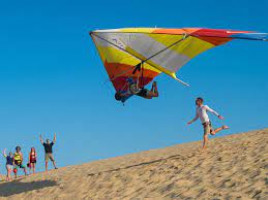 Hand Gliding