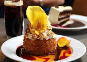 Dhanraj Bhatia Sweets