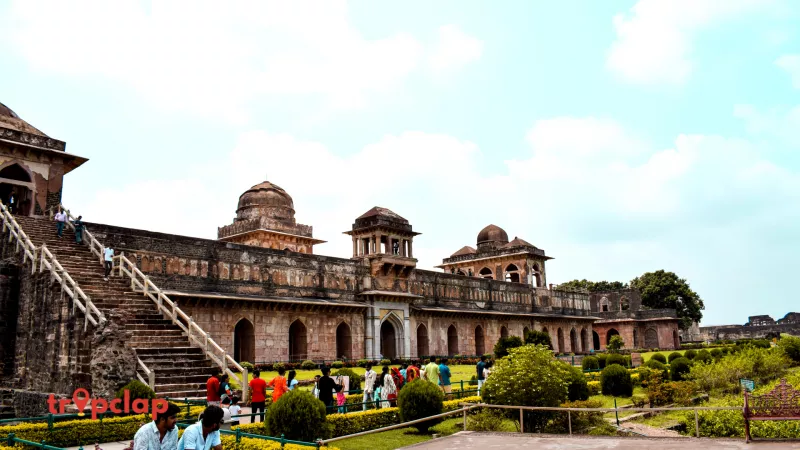 3. Mandu