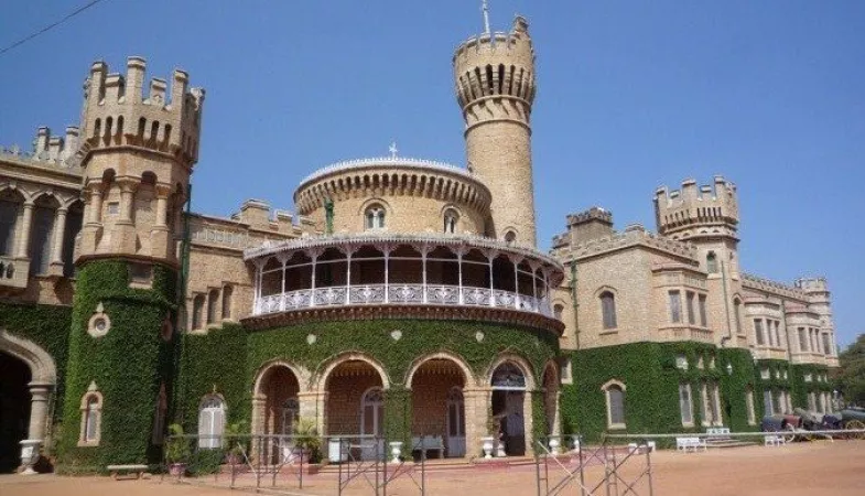 Get impressed at Bangalore Palace