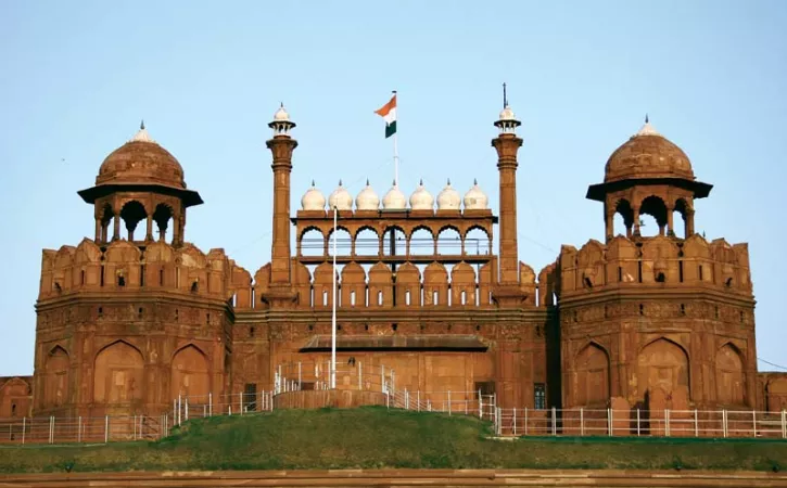 Revisit the history at Red Fort