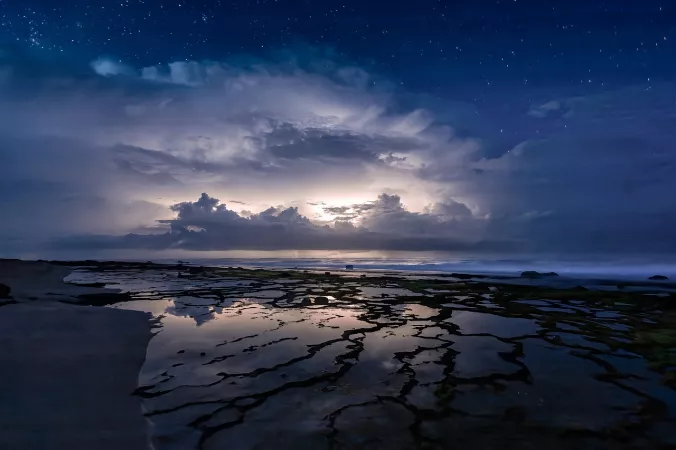 10 दुमस बीच,गुजरात 