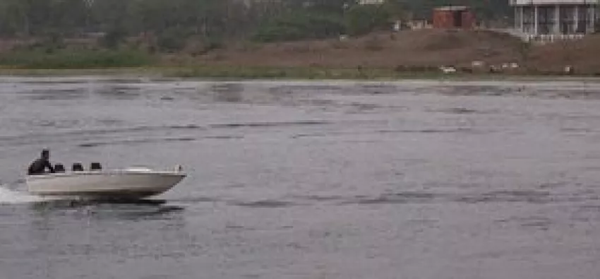 Stroll around Chatri Talao