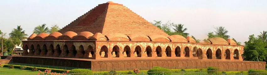 Visit the Bhabani Pathak's Tilla