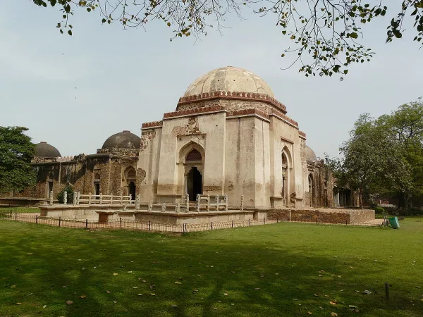 Learn about the Tomb of Firoz Shah