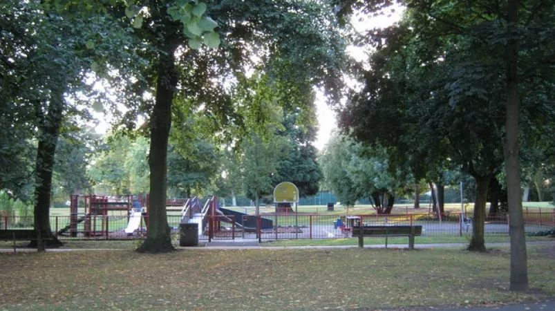 Have a quiet evening at Rookery Park