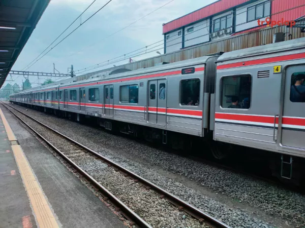  4. New Delhi - Bhopal Shatabdi Express