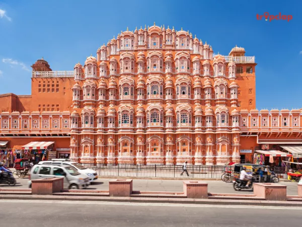 4. Delhi to Jaipur: