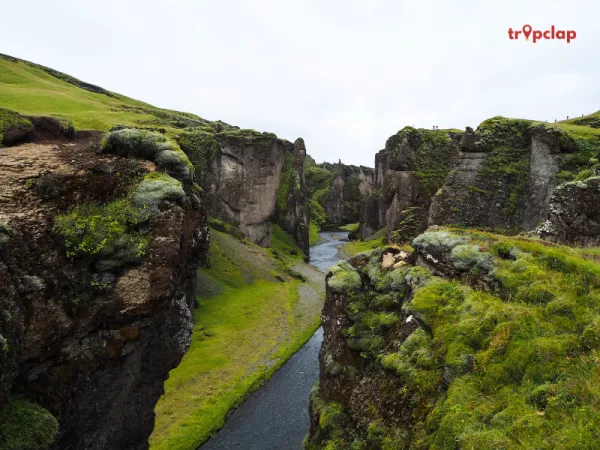 Fjaðrárgljúfur Canyon, Iceland