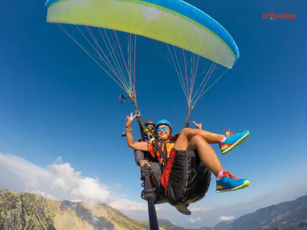 Paragliding
