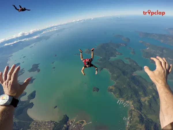 Skydiving in Goa
