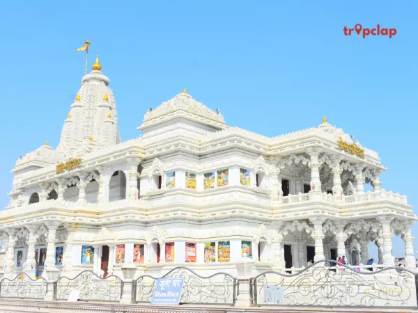 Architecture of Prem Mandir