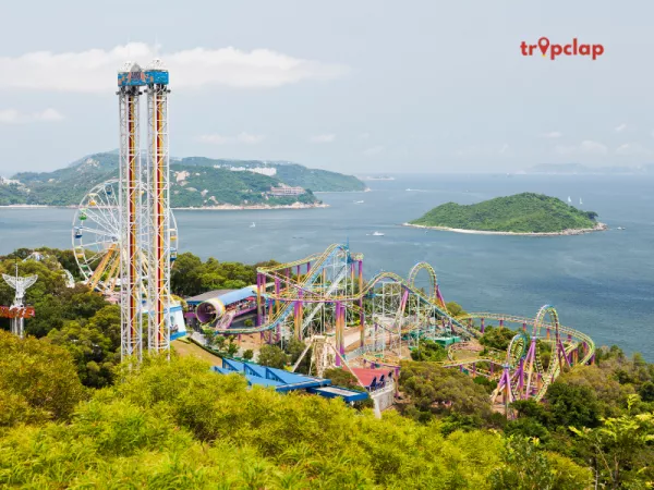 2. Ocean Park, Hong Kong