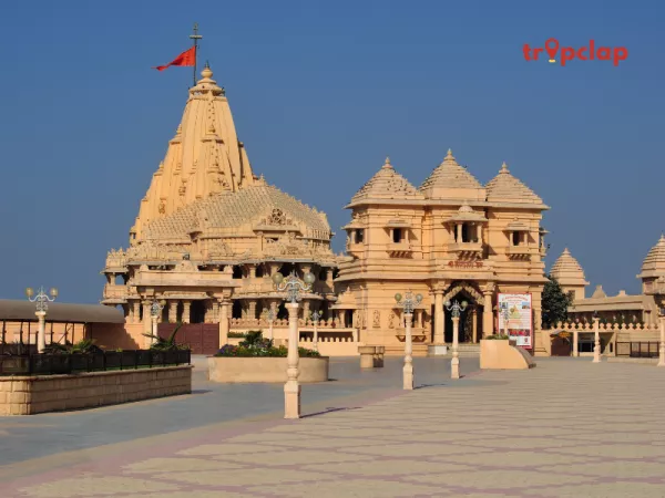 1. Somnath Temple, Gujarat: 