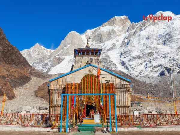 5. Kedarnath Temple, Uttarakhand: 