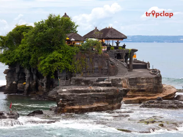 Tanah Lot: 