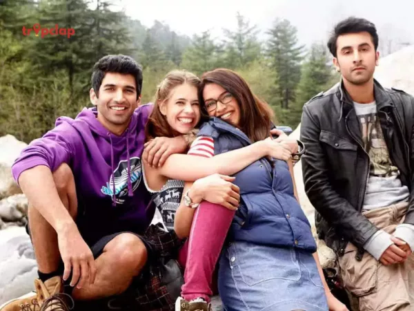 4.Yeh Jawaani Hai Deewani (2013)