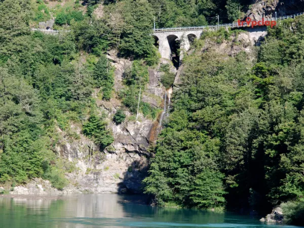  9.Visakhapatnam (Andhra Pradesh) to Araku Valley