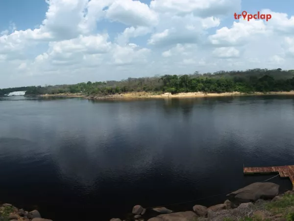 1. Khekranala Waterfall