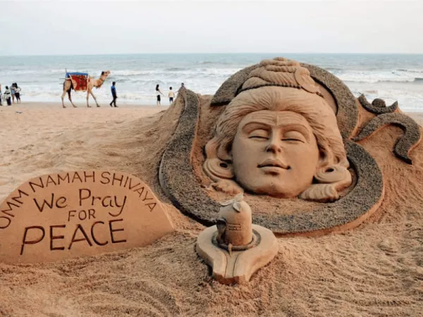 7. Sand Art