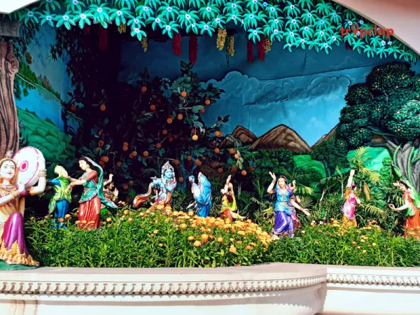 Timings of Mayapur Temple