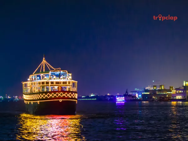 Day 4 - Dhow Cruise and Entertainment 